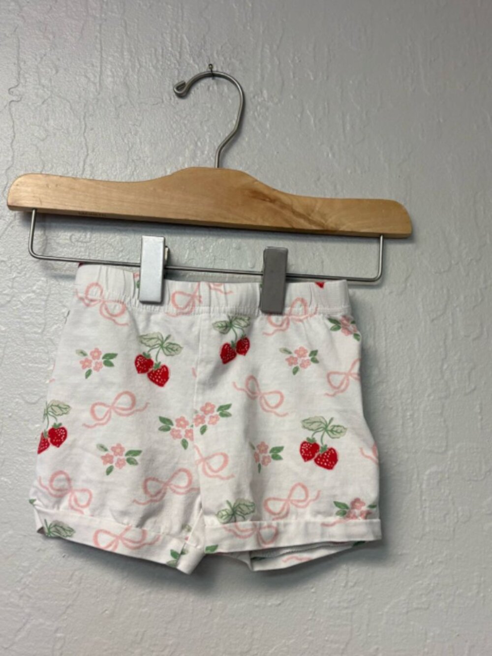 $15 ADD ON sweet honey strawberry bow print shorts 3T Zara Hanna Andersson